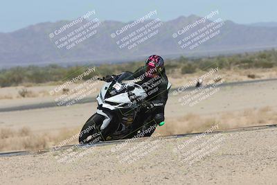 media/Oct-02-2025-Racers Edge (Thu) [[2c91cb6ab3]]/3-B Group/Session 1-Turn 9 Inside (1020am)/